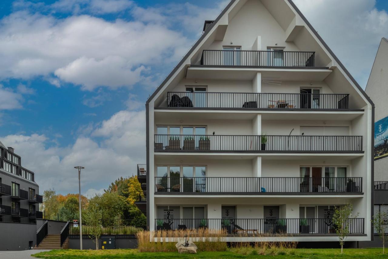 Podczele Seashore Spa & Jacuzzi Apartments With Parking By Noclegi Renters コウォブジェク エクステリア 写真